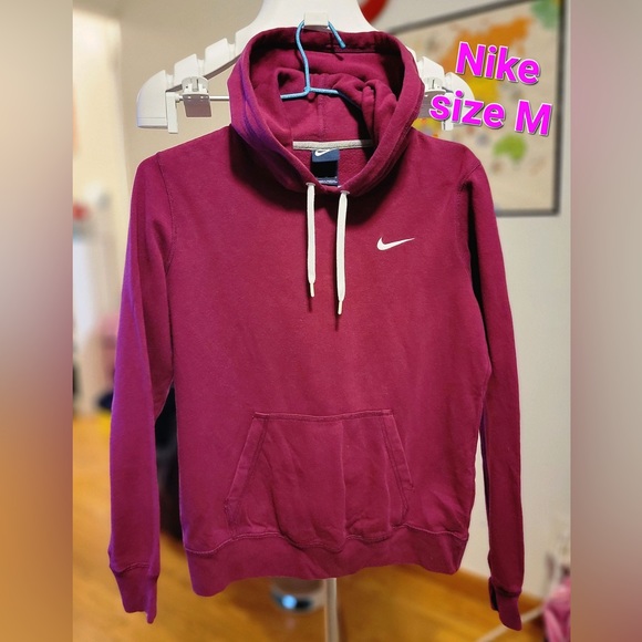 ✨LIKE NEW✨ NIKE HOODIE - Picture 1 of 1